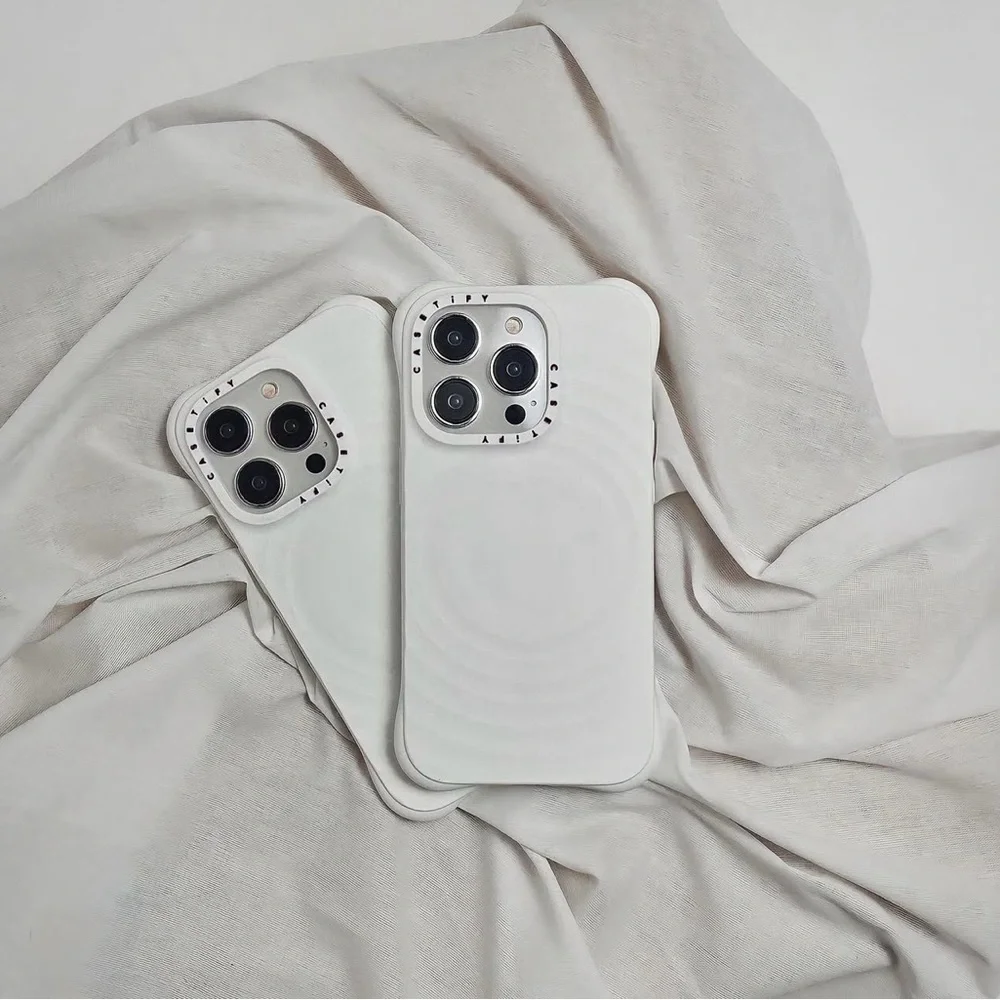 CASETiFY Ripple Case - Picture 2 of 5
